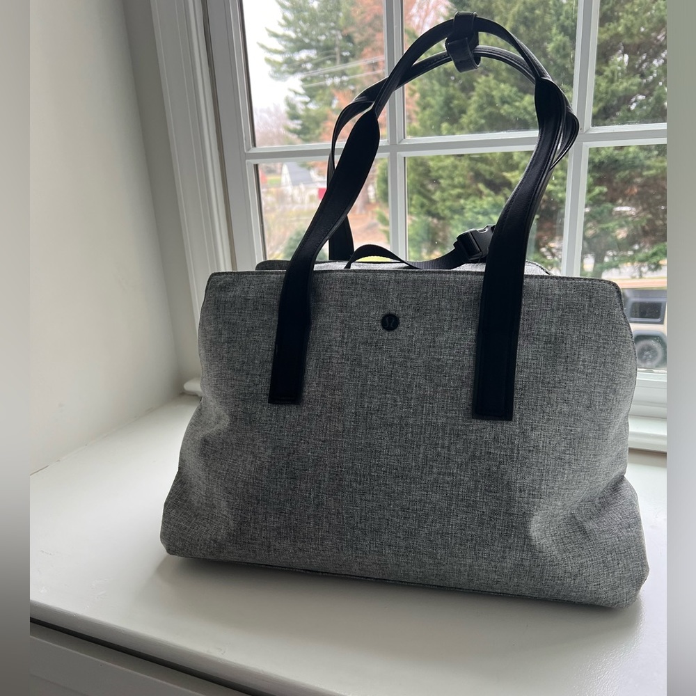lululemon athletica Gray Tote Laptop Bag with Black Straps